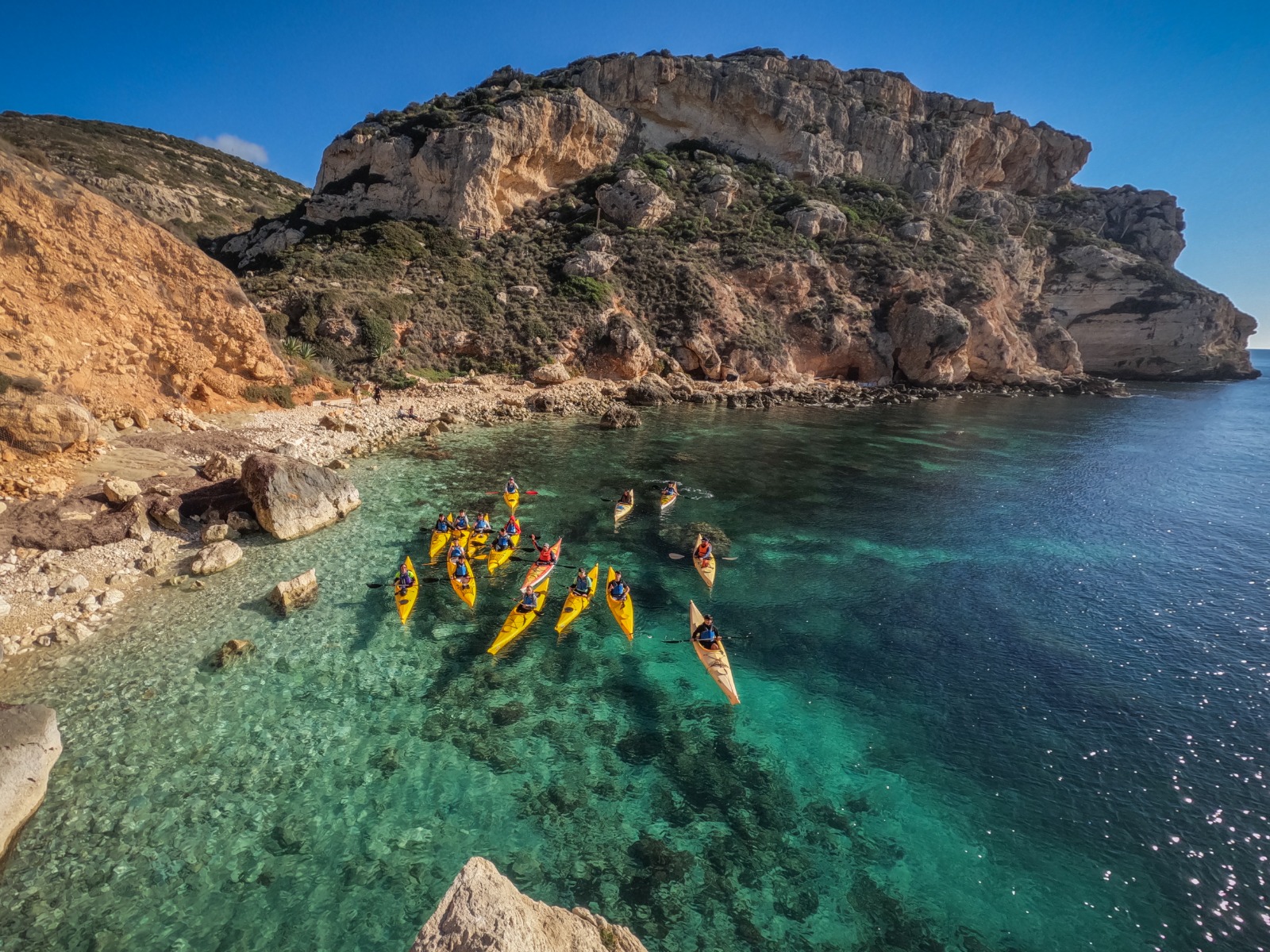 Itinerario in kayak alla Sella del Diavolo