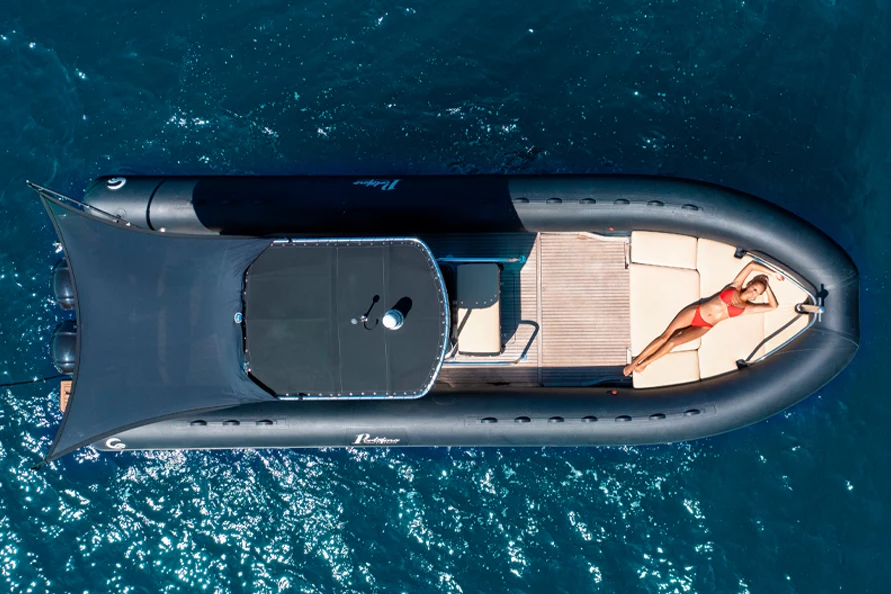 Noleggio gommone con e senza patente nautica